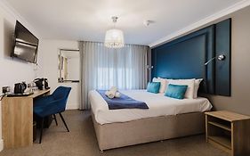 The Porchester Hotel